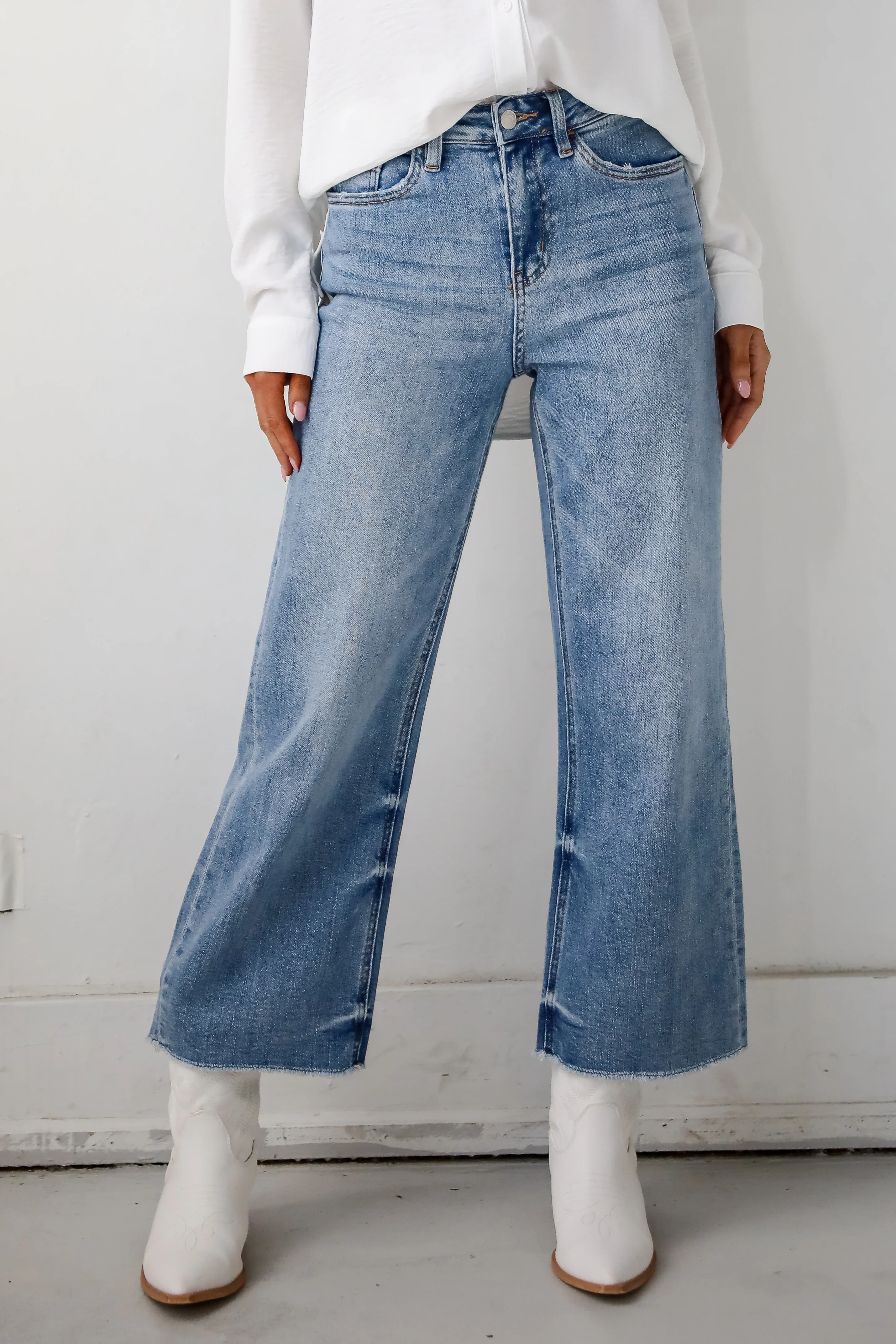 Abigail Medium Wash High Rise Wide Leg Jeans 8 Abigail Medium Wash High Rise Wide Leg Jeans