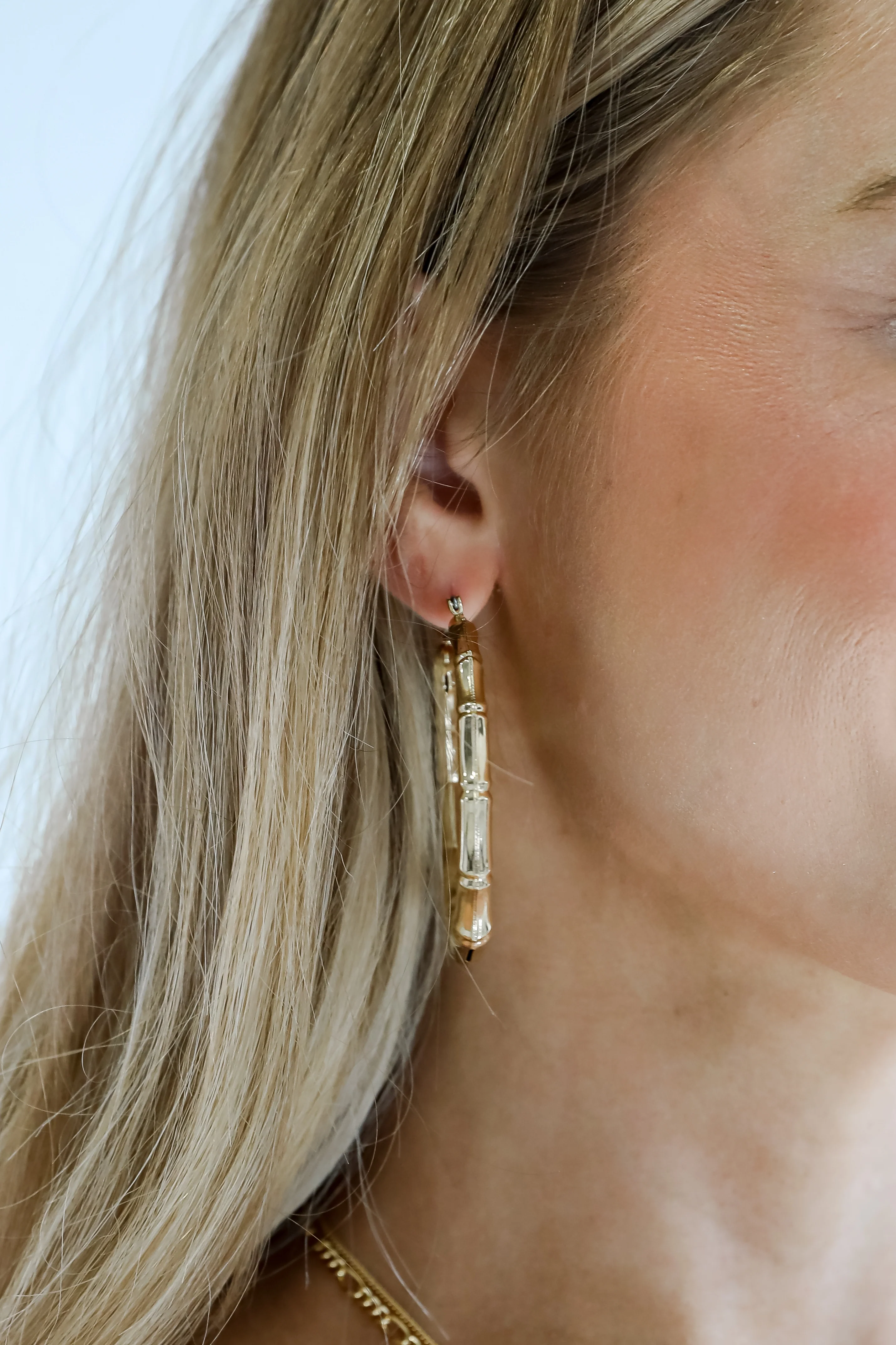 FINAL SALE Sutton Gold Textured Hoop Earrings 4 FINAL SALE Sutton Gold Textured Hoop Earrings