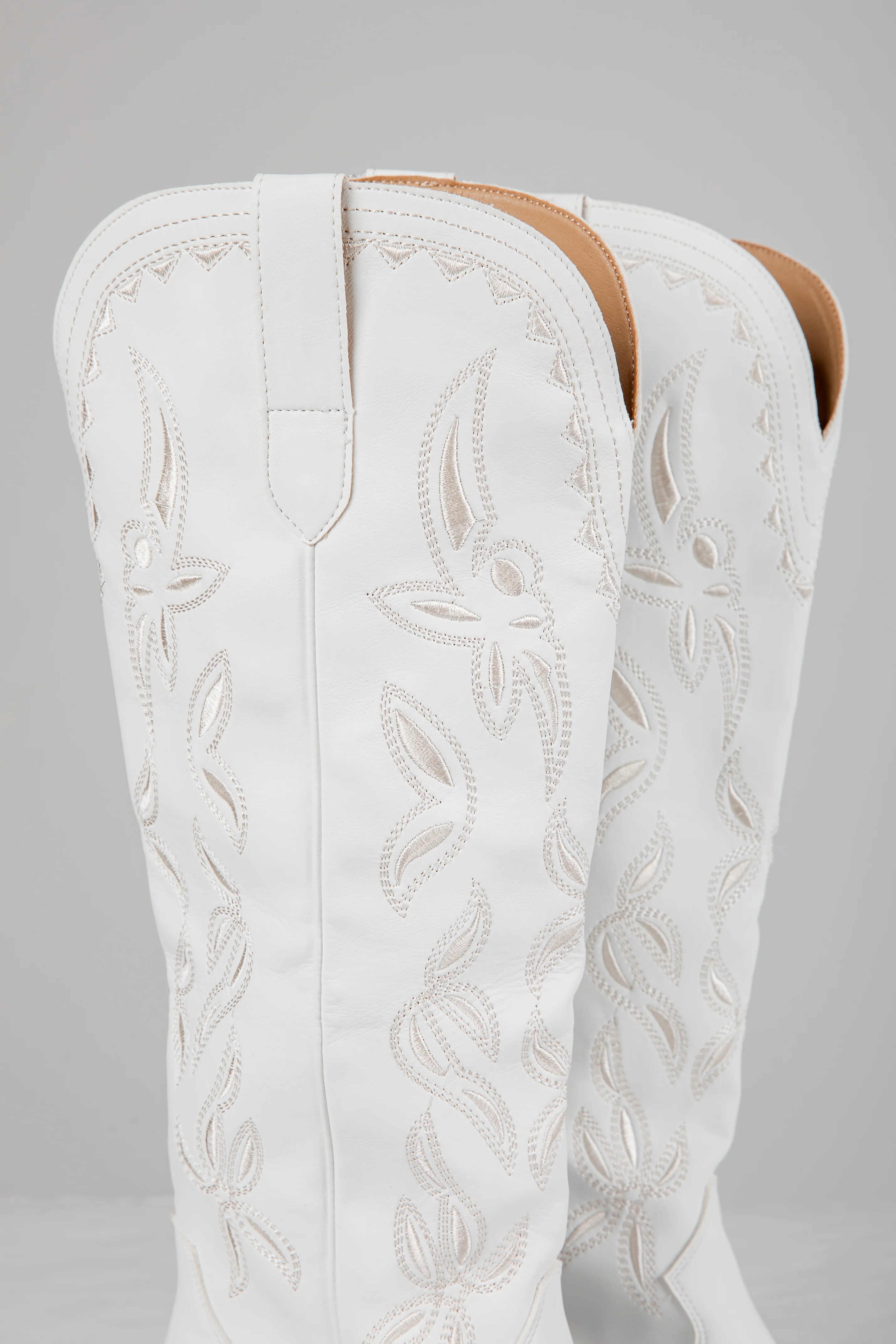 FINAL SALE - Let It Be Known White Western Boots 5 FINAL SALE - Let It Be Known White Western Boots