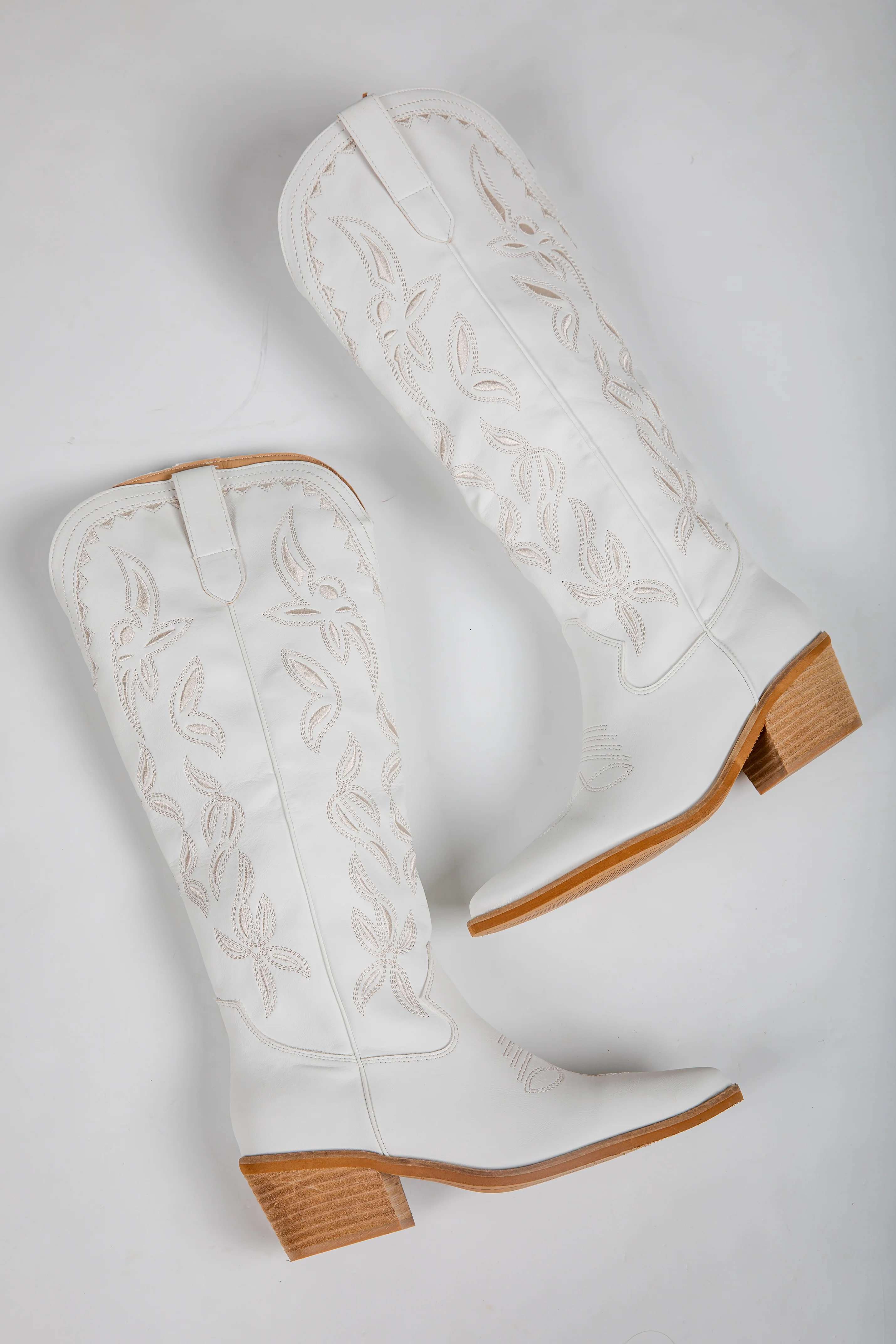 FINAL SALE - Let It Be Known White Western Boots 9 FINAL SALE - Let It Be Known White Western Boots