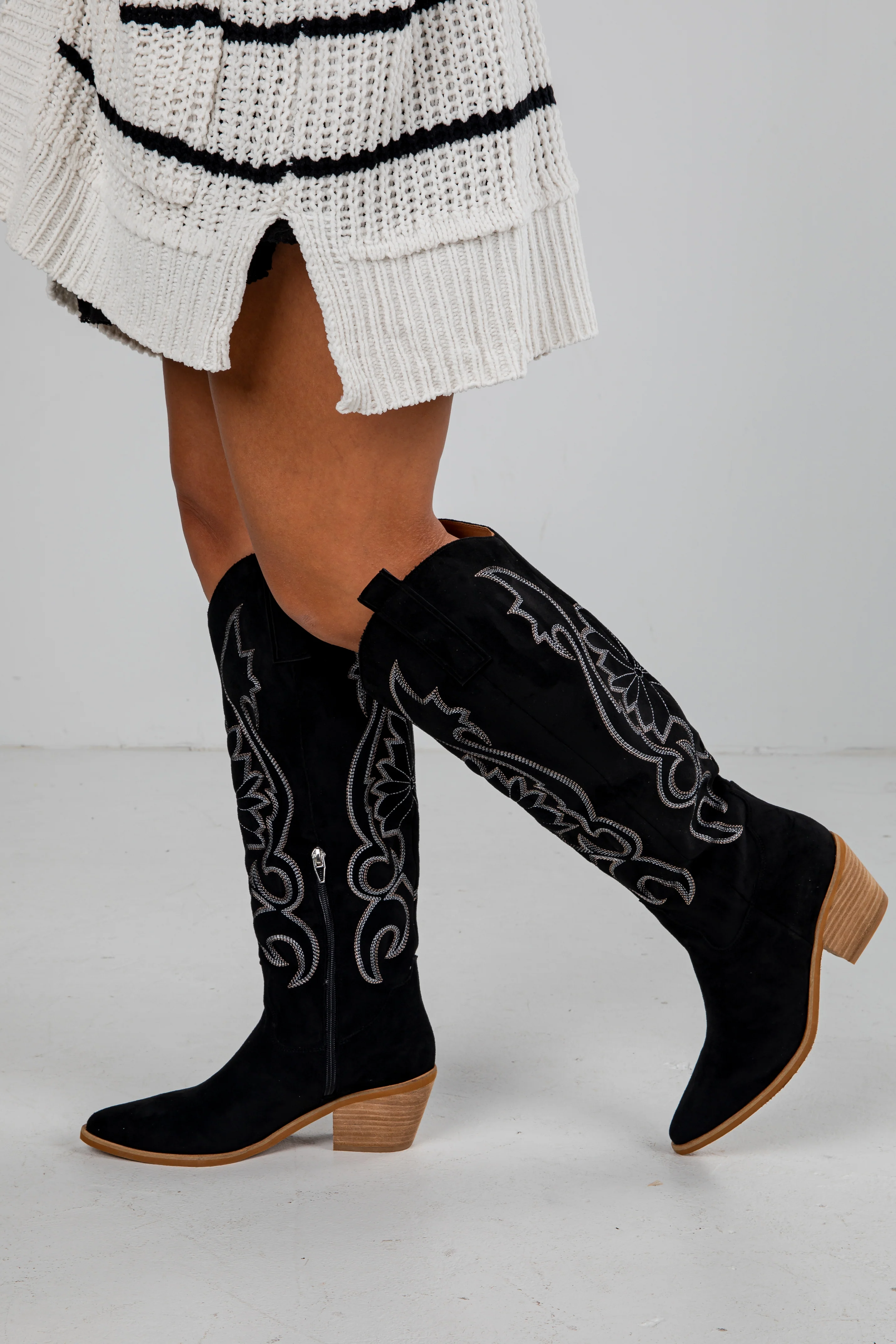FINAL SALE - For Good Reason Black Western Boots 4 FINAL SALE - For Good Reason Black Western Boots