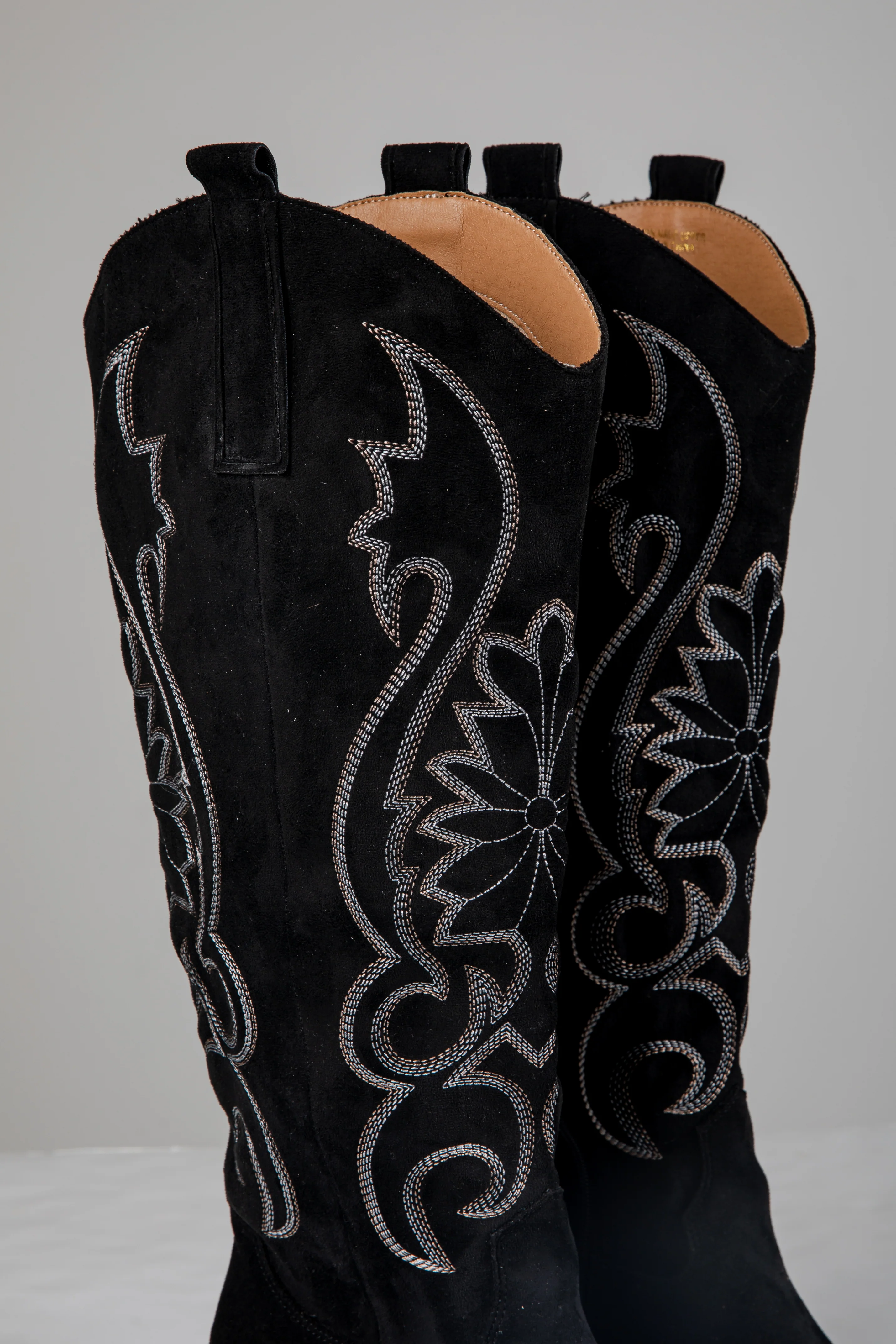 FINAL SALE - For Good Reason Black Western Boots 5 FINAL SALE - For Good Reason Black Western Boots