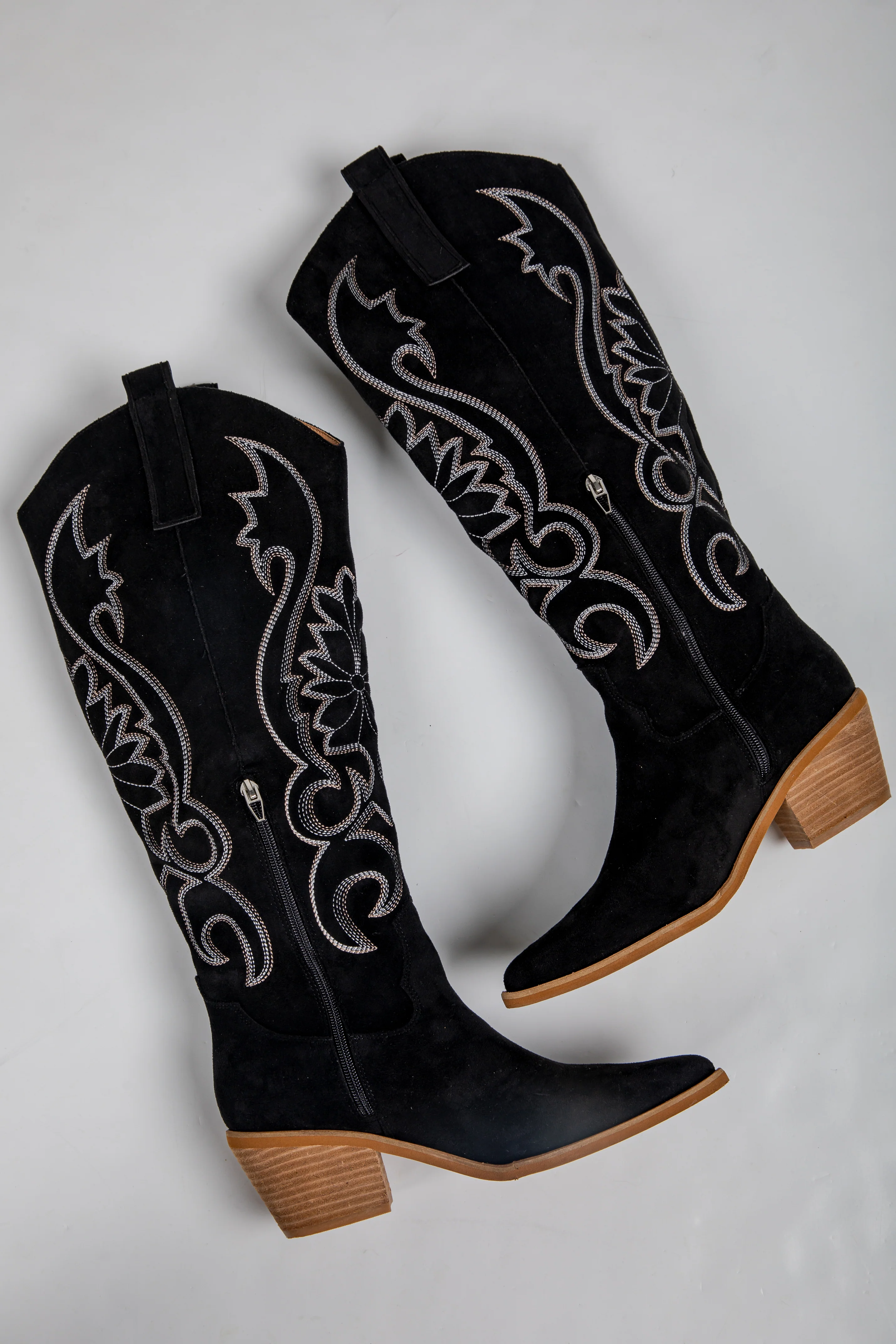 FINAL SALE - For Good Reason Black Western Boots 7 FINAL SALE - For Good Reason Black Western Boots