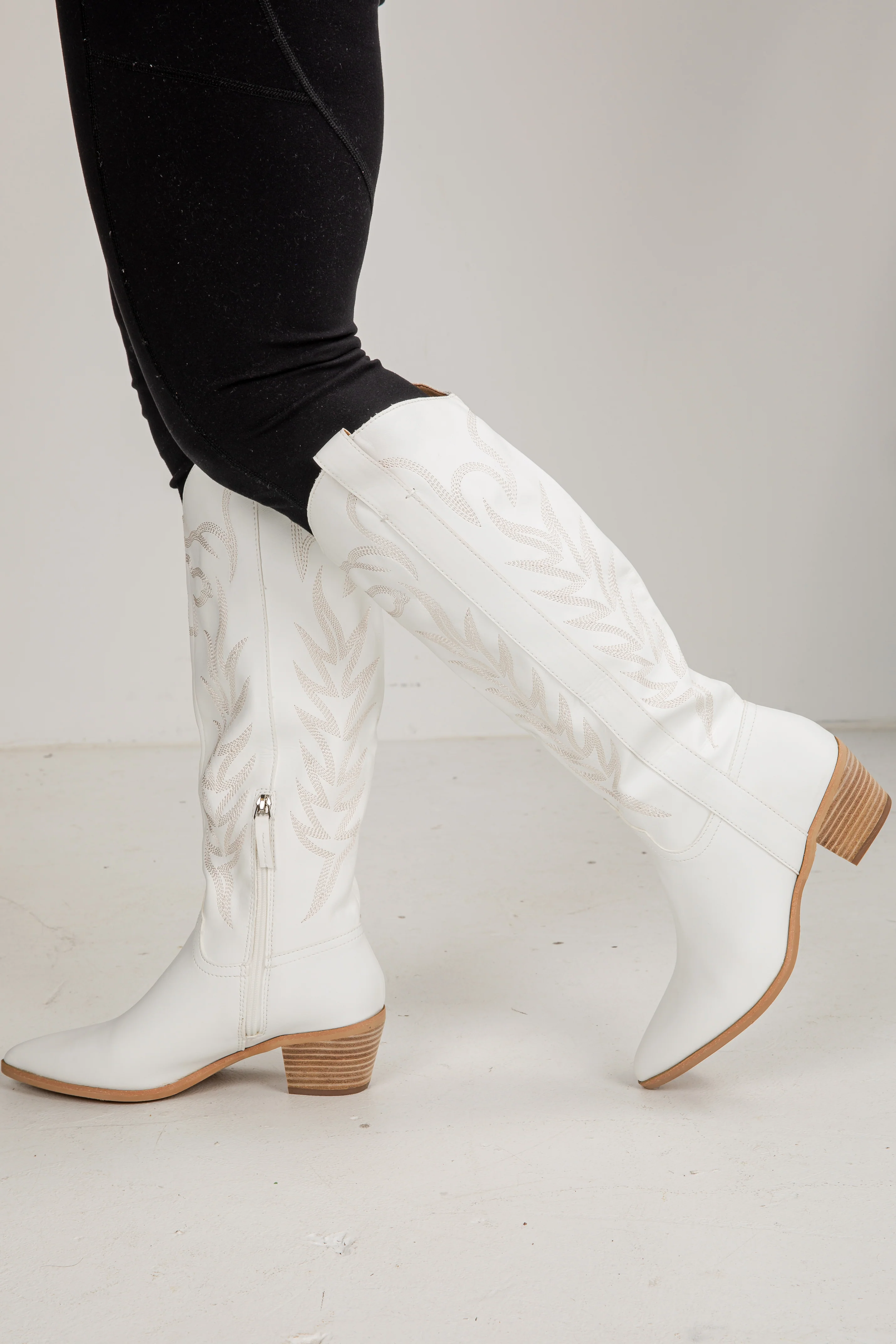 FINAL SALE - From Here On Out White Western Boots