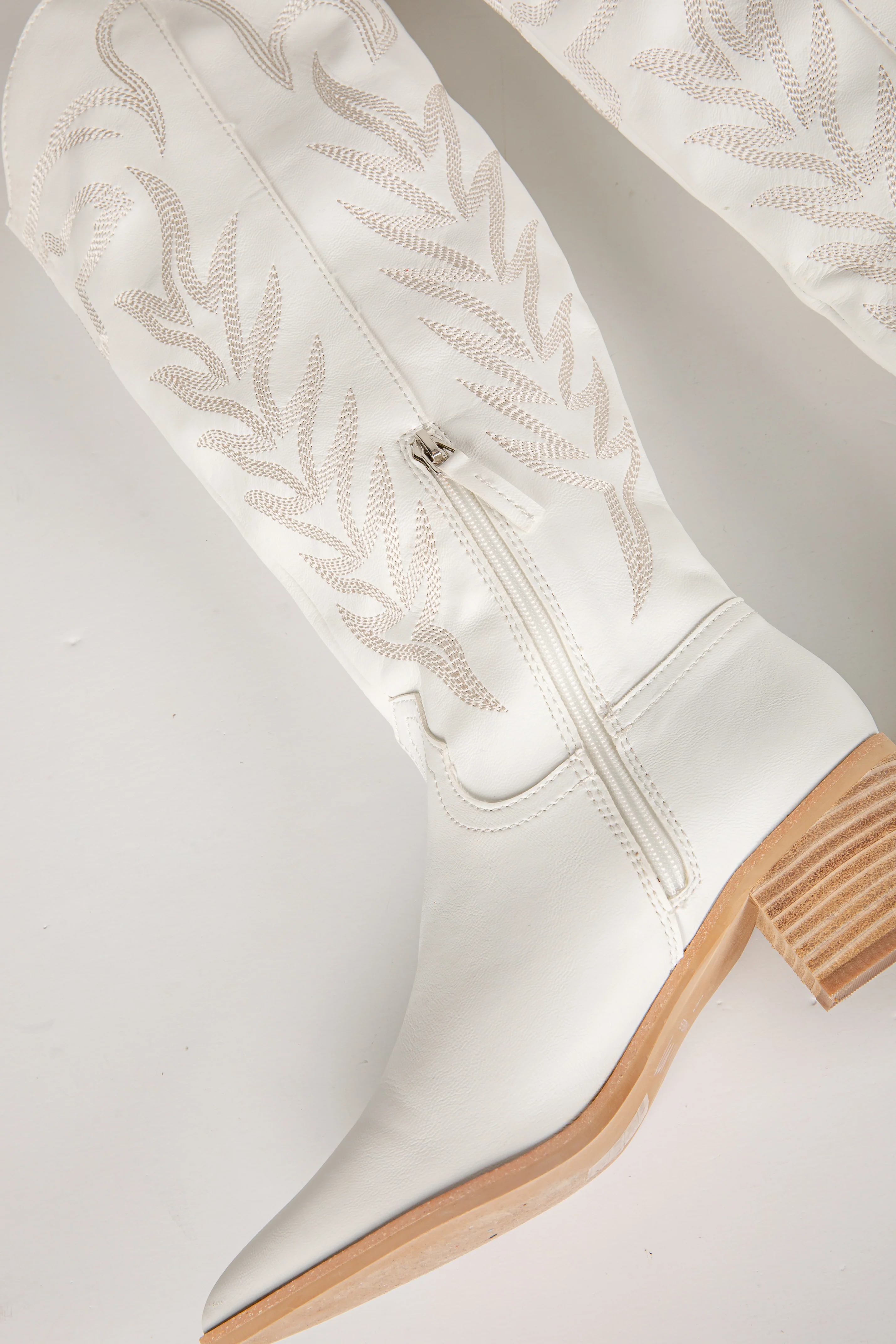 FINAL SALE - From Here On Out White Western Boots 6 FINAL SALE - From Here On Out White Western Boots