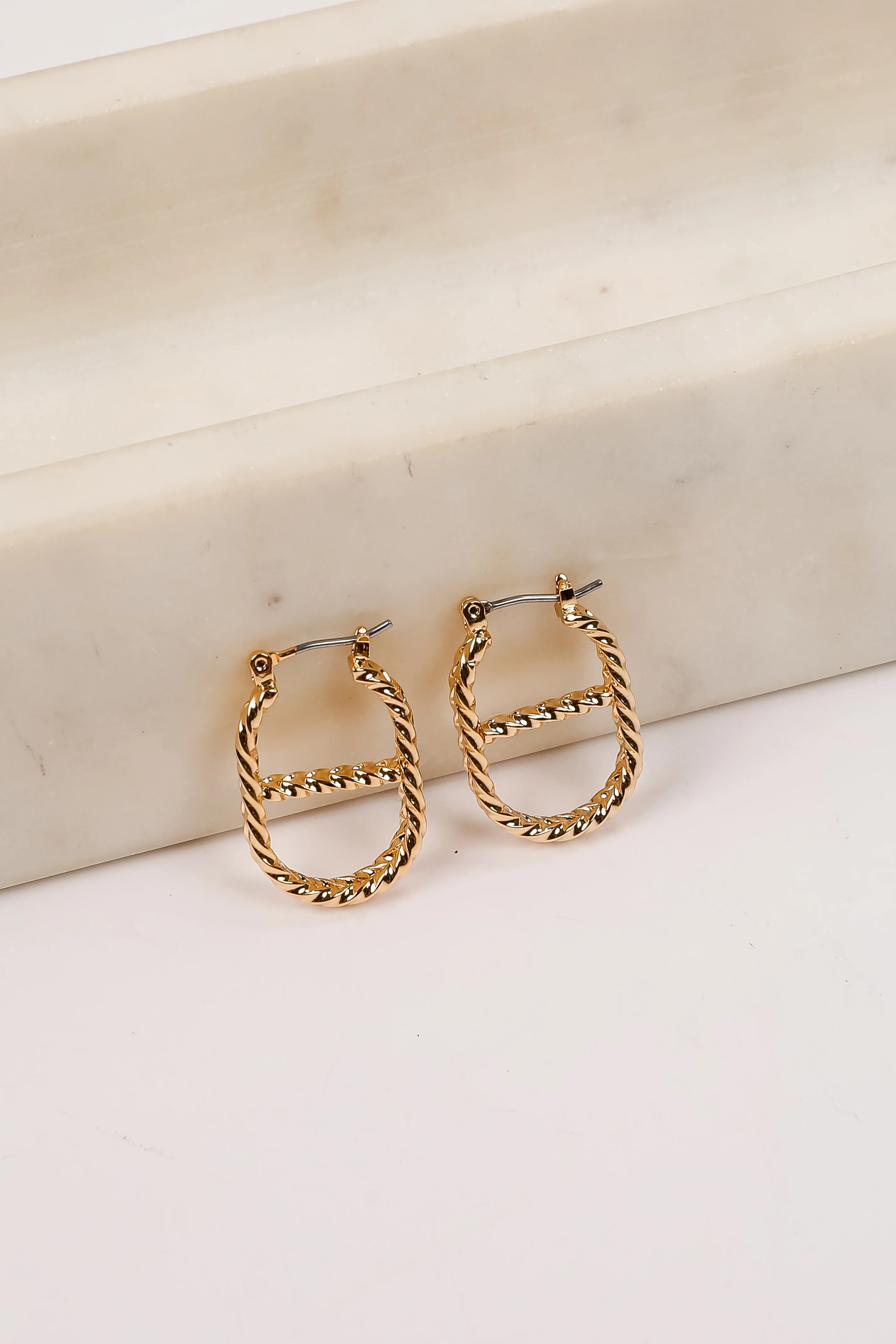 FINAL SALE - Charlie Gold Oval Hoop Earrings