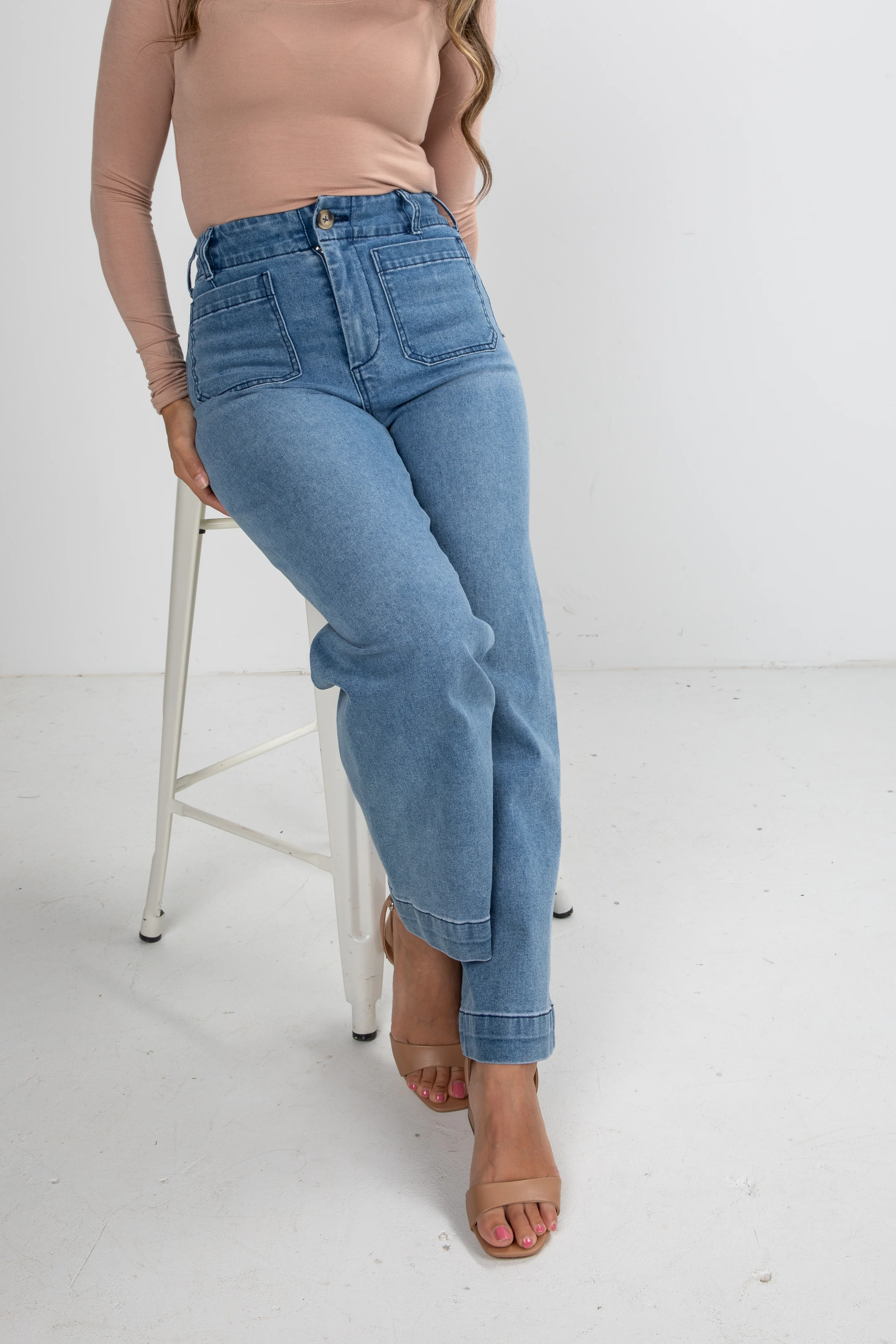 FINAL SALE - Kelsey Medium Wash High-Rise Wide Leg Jeans